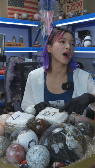 Live-room highlight preview